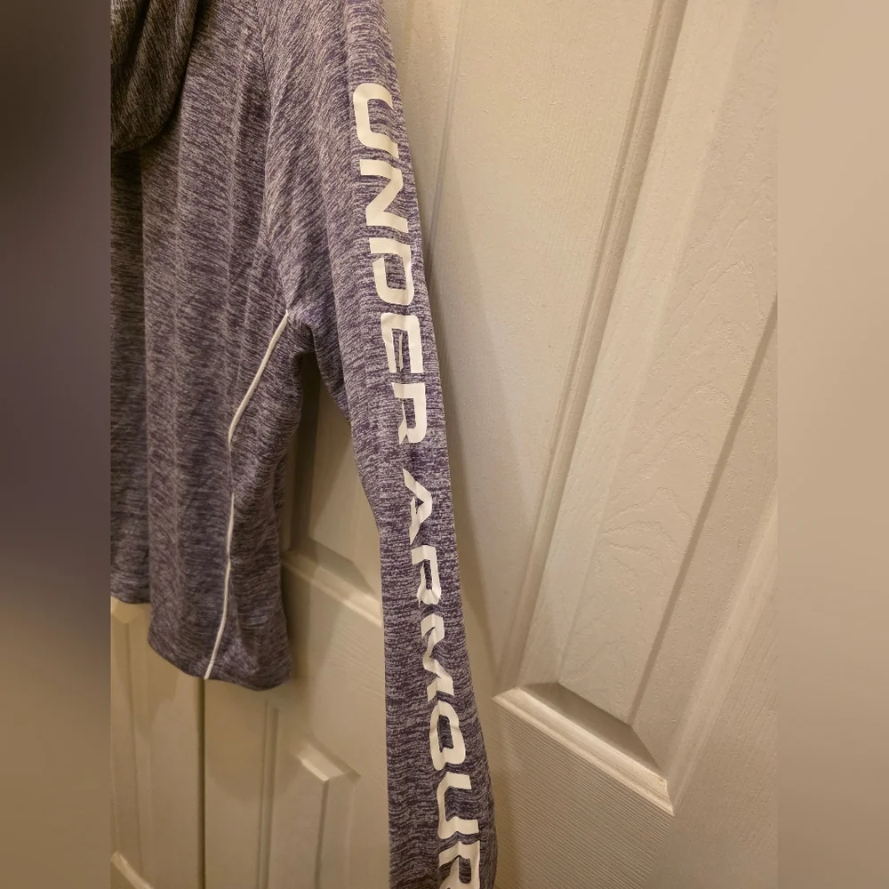 Under Armour Women's Velocity Wordmark Hoodie- Size XL- NWT (never worn) 💜